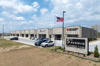 Plus de détails pour 314 E 5th Ave, Owasso, OK - Bureau à louer