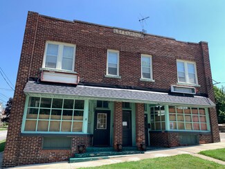 Plus de détails pour 902 High St, Fairport Harbor, OH - Bureau/Commerce de détail à louer