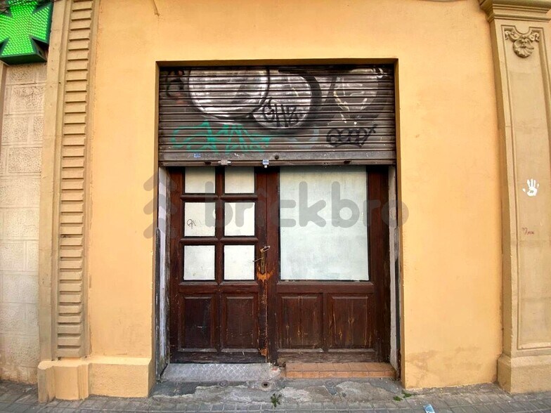 Services hôteliers dans Barcelone à vendre - Photo du bâtiment - Image 3 de 6