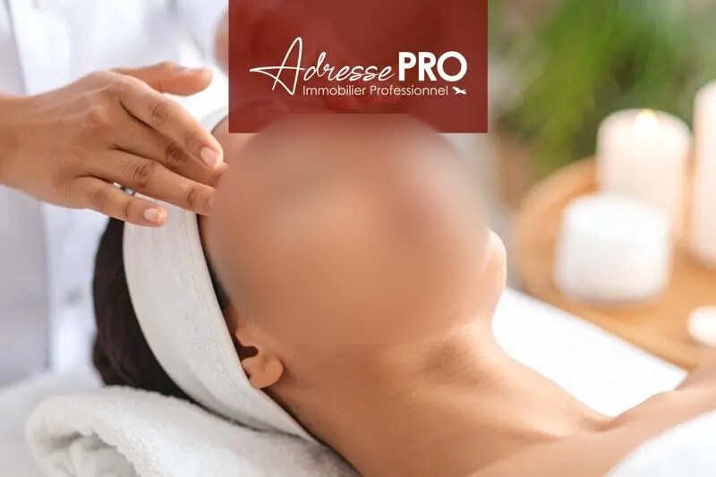 Retail in Toulouse for lease Building Photo- Image 1 of 2