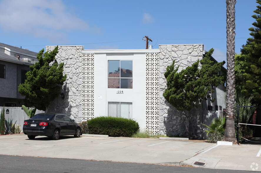 1228 Essex St, San Diego, CA for sale - Primary Photo - Image 1 of 1