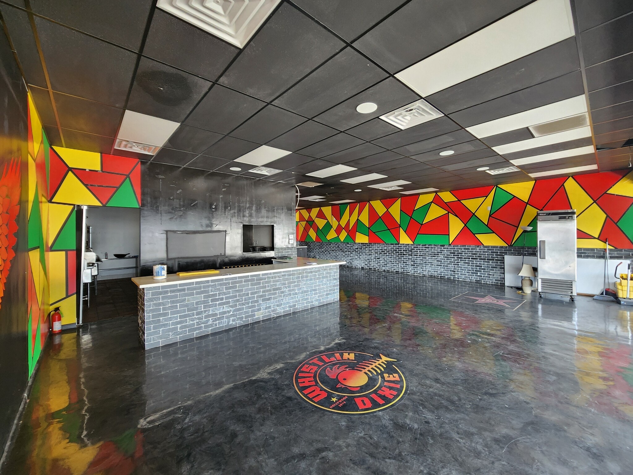 1523-1543 N La Brea Ave, Los Angeles, CA à louer Photo intérieure- Image 1 de 6