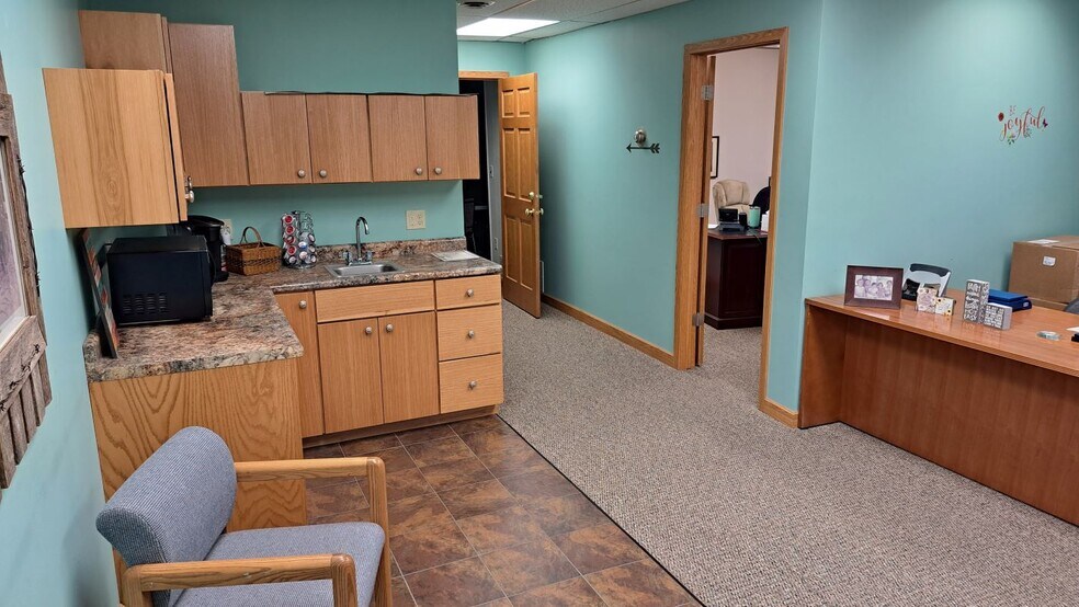 203 W Arnold Ave, Arnold, NE à vendre - Photo intérieure - Image 2 de 7