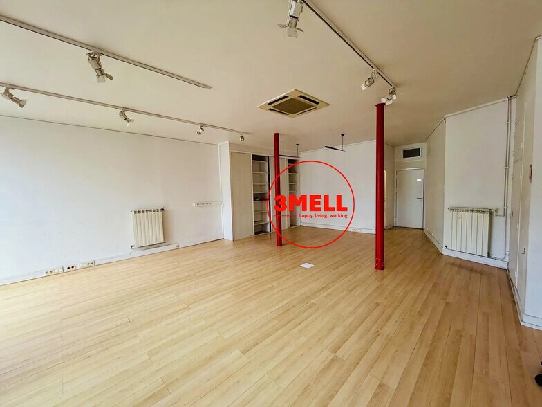 23 Rue Vaneau, Paris for lease - Interior Photo - Image 3 of 7