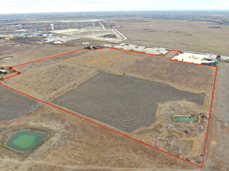 4800 N State Highway 123, San Marcos, TX à vendre - Photo du bâtiment - Image 3 de 5