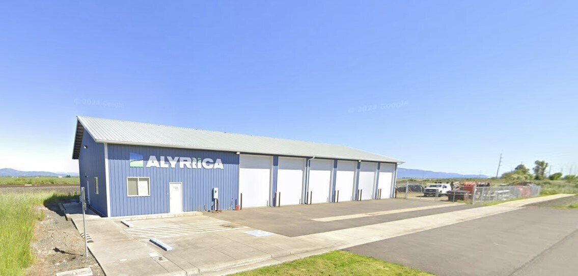 1136 W 1st St, Halsey, OR à louer Photo du bâtiment- Image 1 de 7