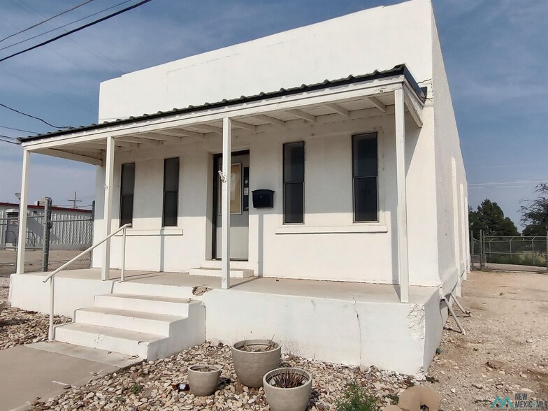 902 Canyon, Carlsbad, NM à vendre - Photo principale - Image 1 de 1