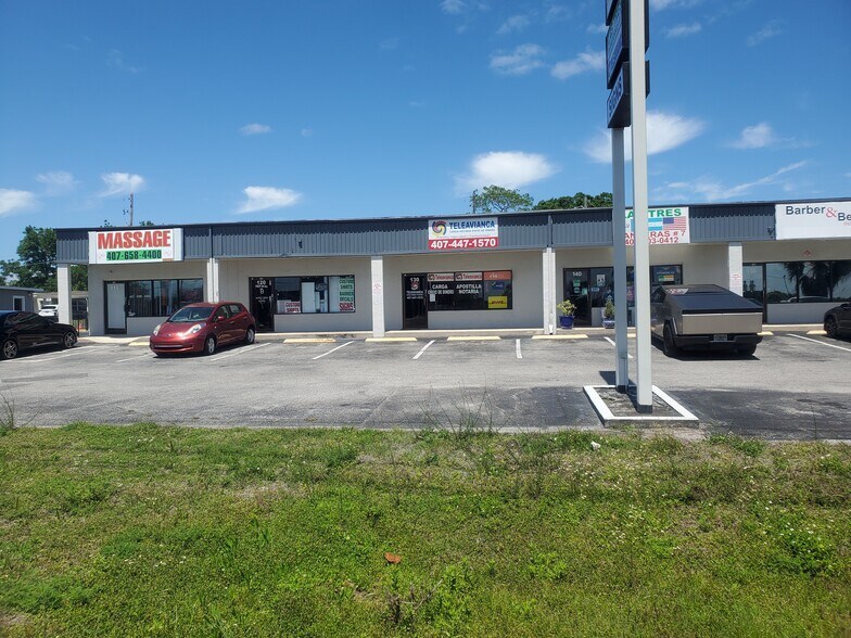 5303 E Colonial Dr, Orlando, FL à louer - Photo du bâtiment - Image 2 de 5