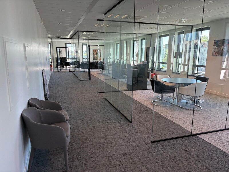 Office in Choisy-le-Roi for sale Building Photo- Image 1 of 11