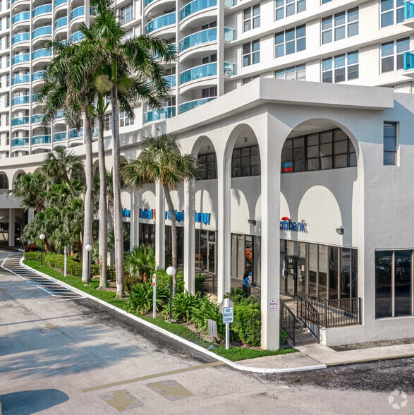 3800 S Ocean Dr, Hollywood, FL à vendre - Photo du bâtiment - Image 3 de 16