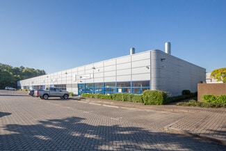 Plus de détails pour 86-98 Tanners Dr, Milton Keynes - Industriel à louer