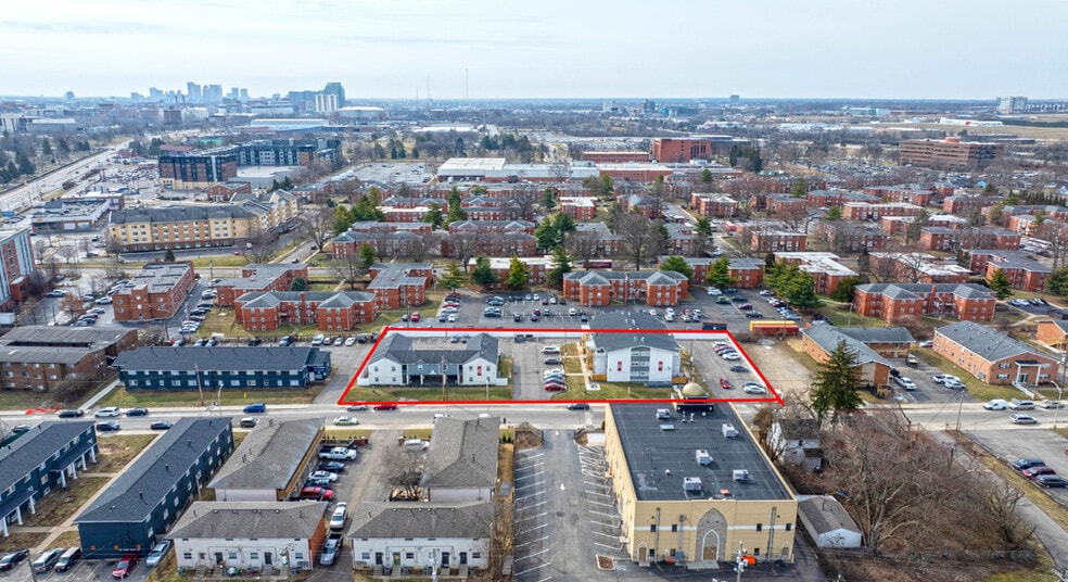 557 Riverview Dr, Columbus, OH for sale - Building Photo - Image 2 of 3