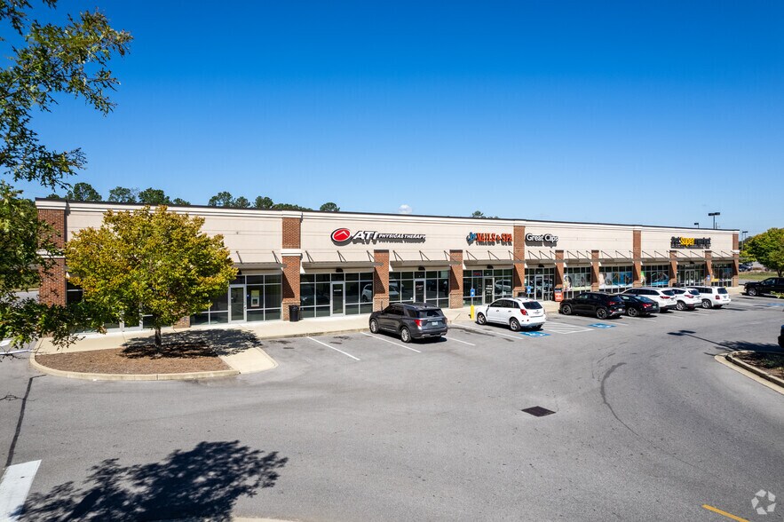 128 W Grand Ave, Rainbow City, AL à louer - Photo du bâtiment - Image 2 de 2