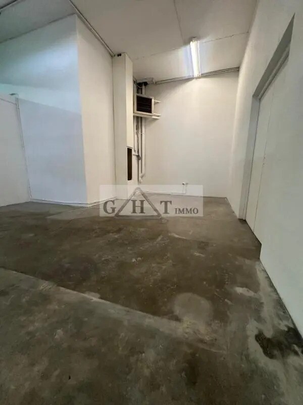 Industrial in Bonneuil-sur-Marne for lease Interior Photo- Image 1 of 7