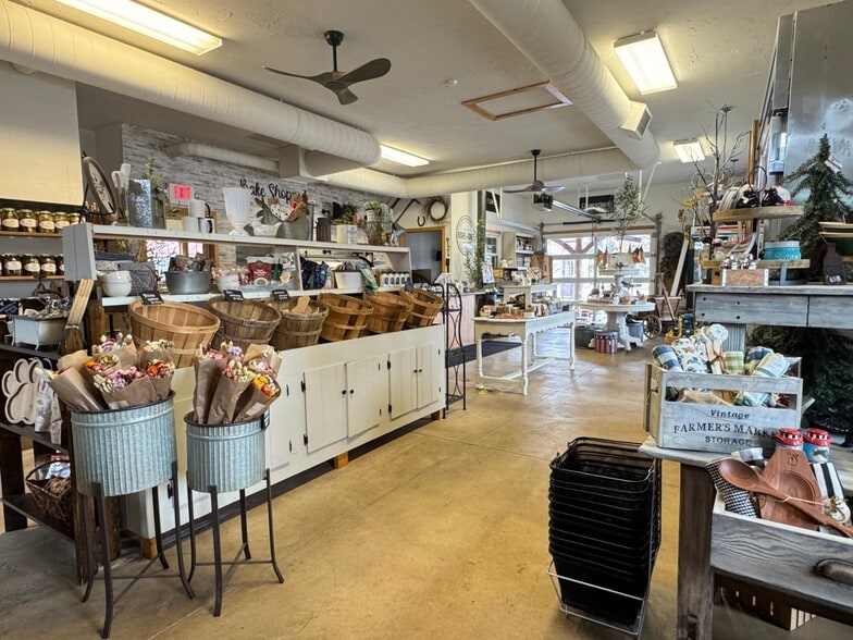 727 US Highway 51 N, Woodruff, WI à vendre - Photo du bâtiment - Image 2 de 9