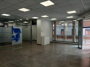 Commerce de détail dans Alcalá de Henares, Madrid à louer Photo intérieure- Image 2 de 13