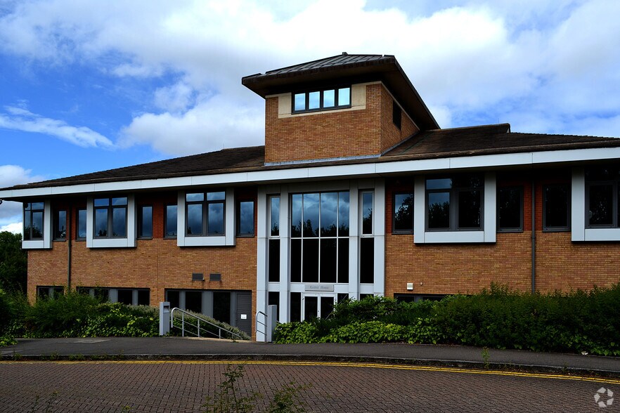 Timbold Dr, Milton Keynes for lease - Building Photo - Image 2 of 4