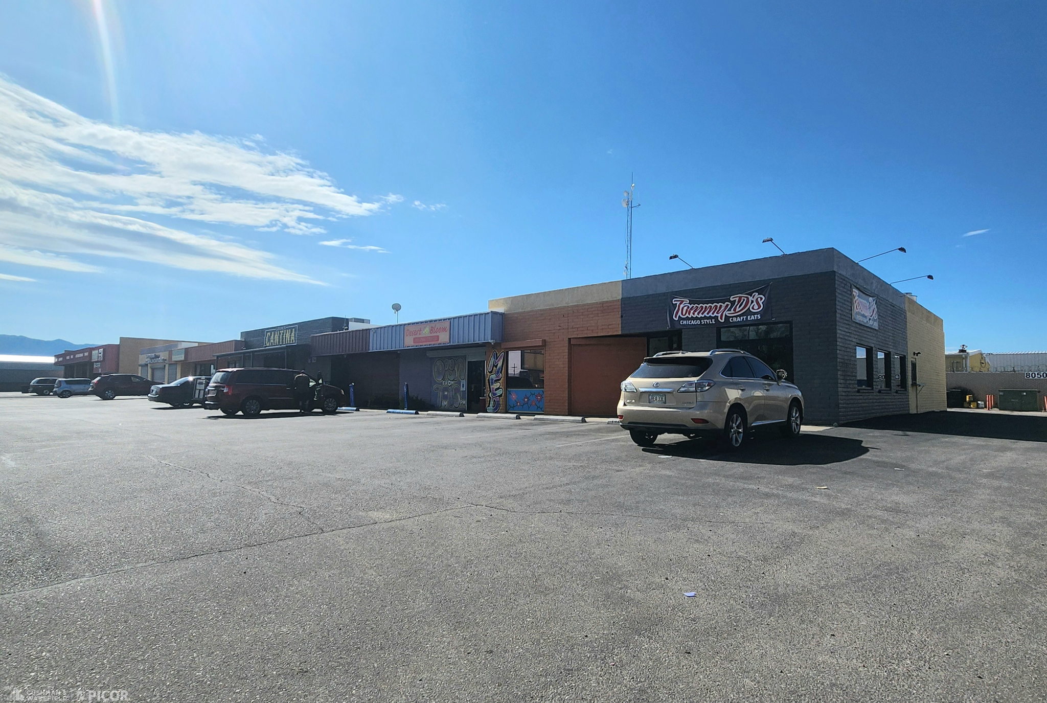 8060 E 22nd St, Tucson, AZ for lease Building Photo- Image 1 of 5