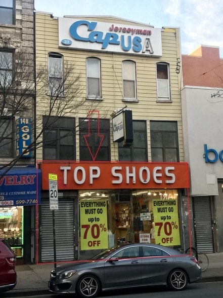 37 Graham Ave, Brooklyn, NY for sale - Other - Image 3 of 4