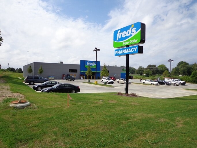 511 W Monroe Ave, Okolona, MS for lease - Building Photo - Image 2 of 9