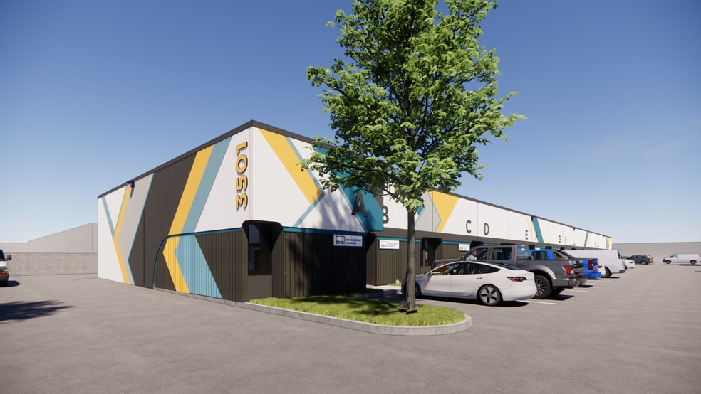 3621 W MacArthur Blvd, Santa Ana, CA for lease - Building Photo - Image 2 of 13