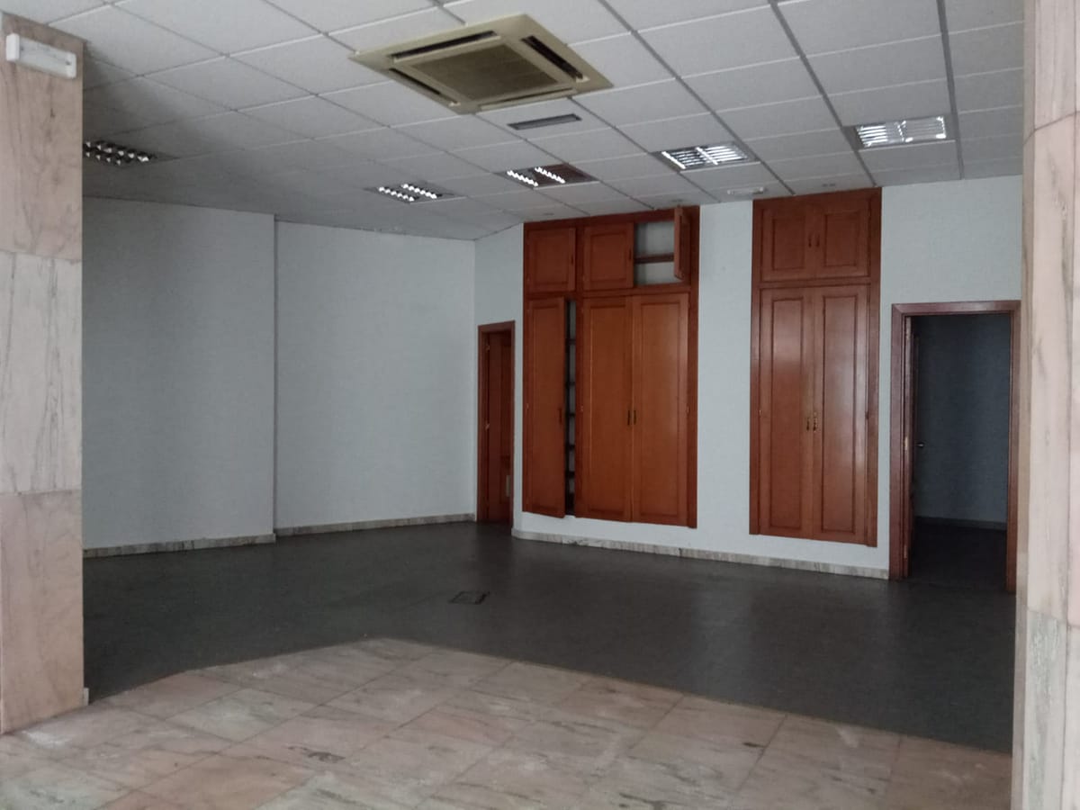 Villablino, LEO 24110 - Unit - - - Interior Photo - Image 2 of 2