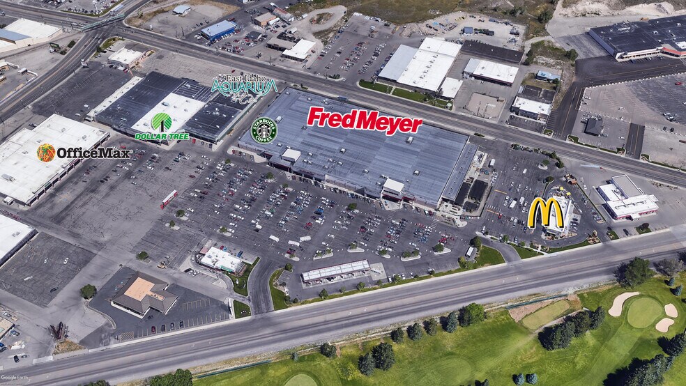 1547-1561 N Yellowstone Hwy, Idaho Falls, ID à louer - Photo du bâtiment - Image 2 de 6