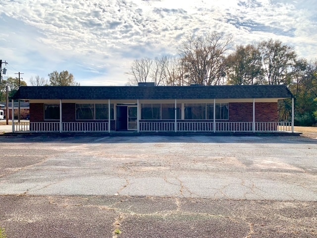 208 Gordon St, Washington, GA for lease - Primary Photo - Image 1 of 9