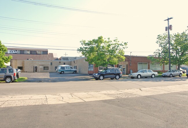 Plus de détails pour 285 Hinman Ave, Buffalo, NY - Industriel à louer