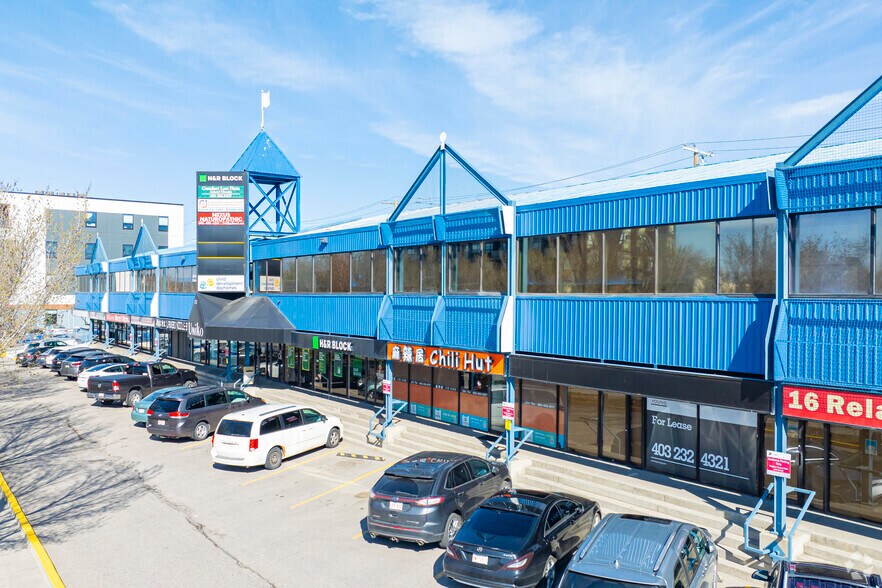 222 16th Ave NE, Calgary, AB à louer - Photo du bâtiment - Image 1 de 4