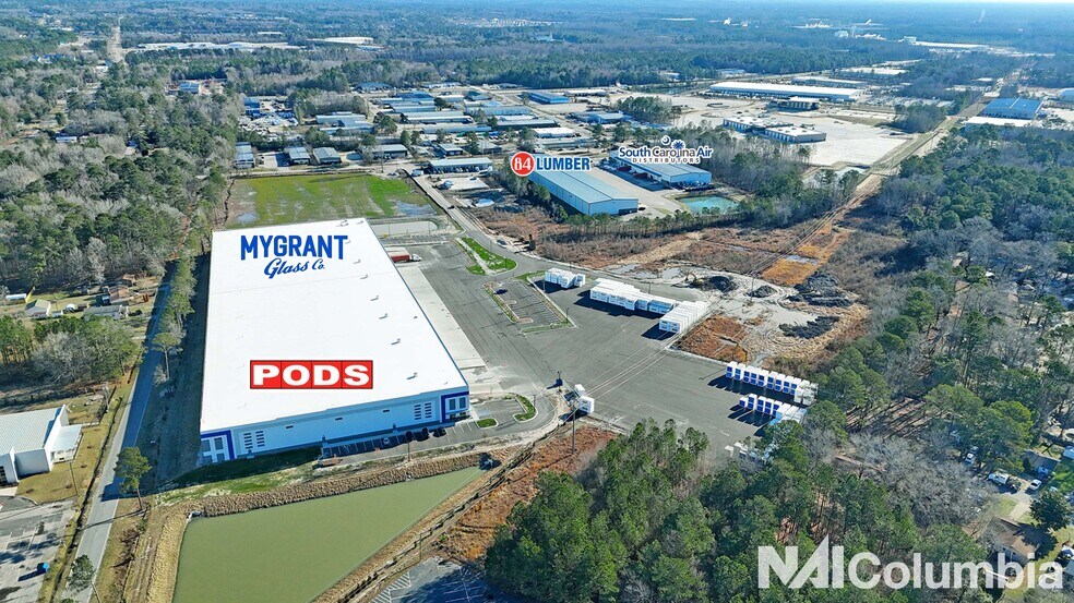135 Ranger Point Ct, Columbia, SC à louer - Photo du bâtiment - Image 2 de 8