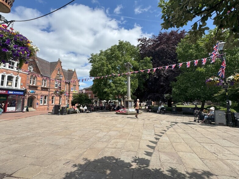 31-33 High St, Nantwich à vendre - Photo du bâtiment - Image 3 de 8