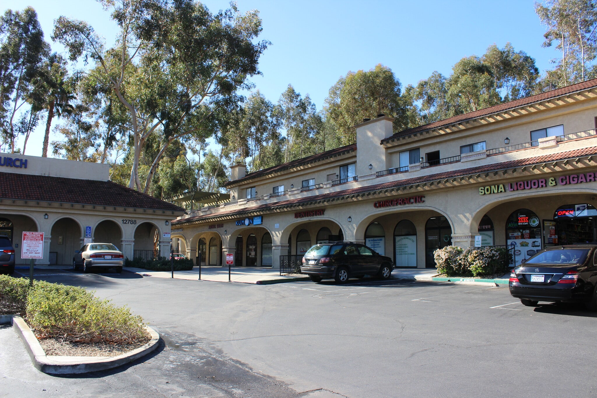 12788 Rancho Penasquitos Blvd, San Diego, CA à louer Photo du bâtiment- Image 1 de 9