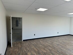 821-865 E 73rd Ave, Denver, CO à louer Photo intérieure- Image 2 de 9