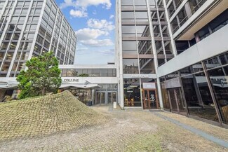 More details for 4-6 Rue D'Orleans, Saint-Cloud - Office for Lease