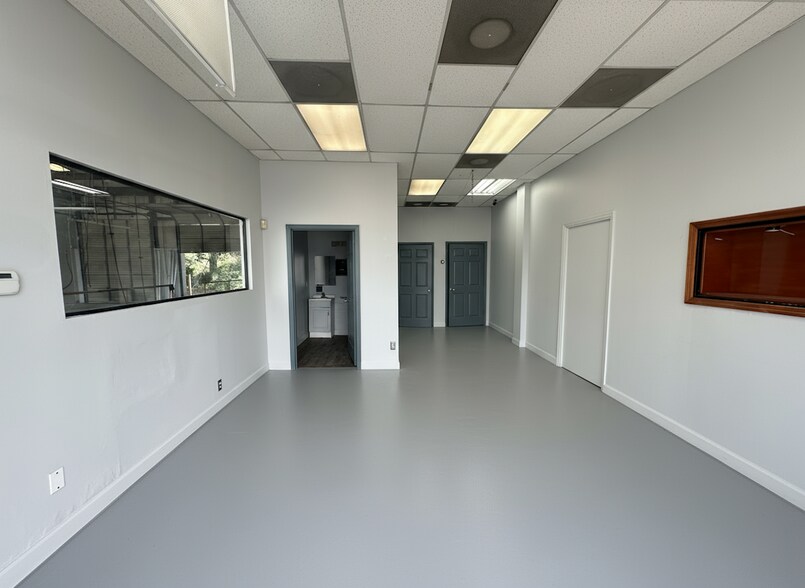 500 Thornton Rd, Lithia Springs, GA à louer - Photo du bâtiment - Image 3 de 6