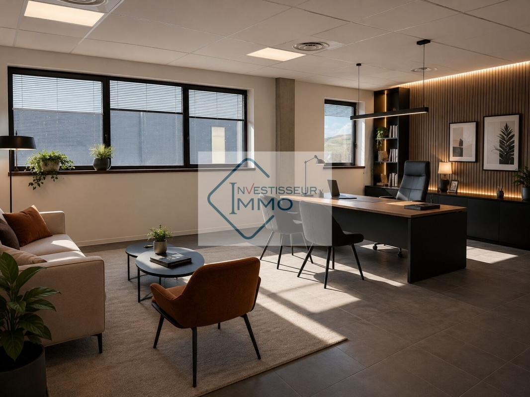 Office in Chelles for lease Interior Photo- Image 1 of 5