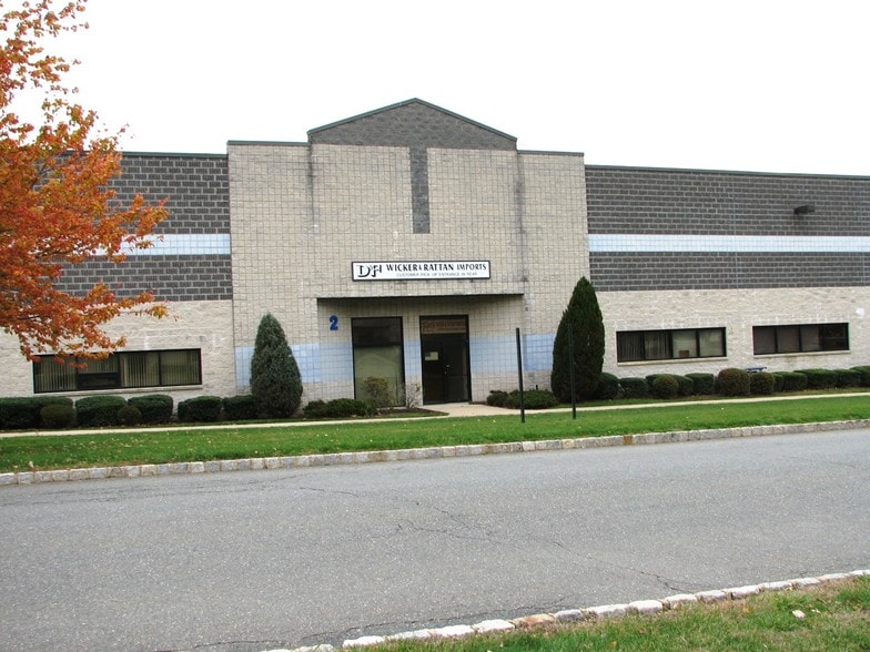 2 Aspen Dr, Randolph, NJ for lease - Building Photo - Image 3 of 5