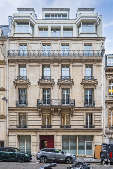 6 Rue De Téhéran, Paris à louer - Photo principale - Image 1 de 5