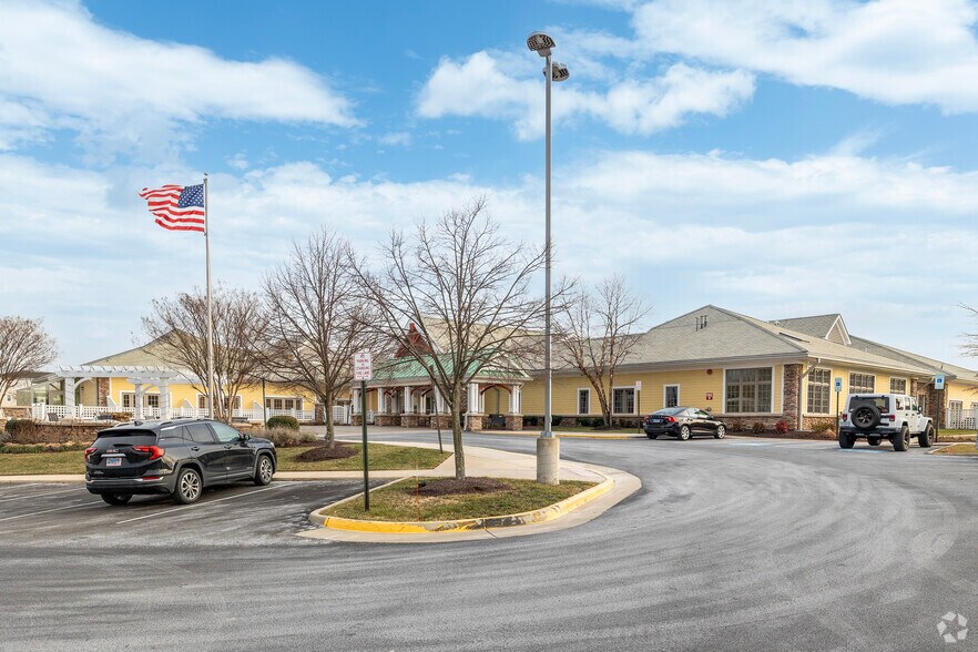 24419 Millstream Dr, Aldie, VA à louer - Photo principale - Image 1 de 5