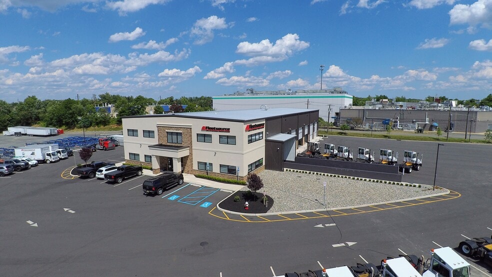 2382 US Highway 130, Dayton, NJ for lease - Building Photo - Image 2 of 7