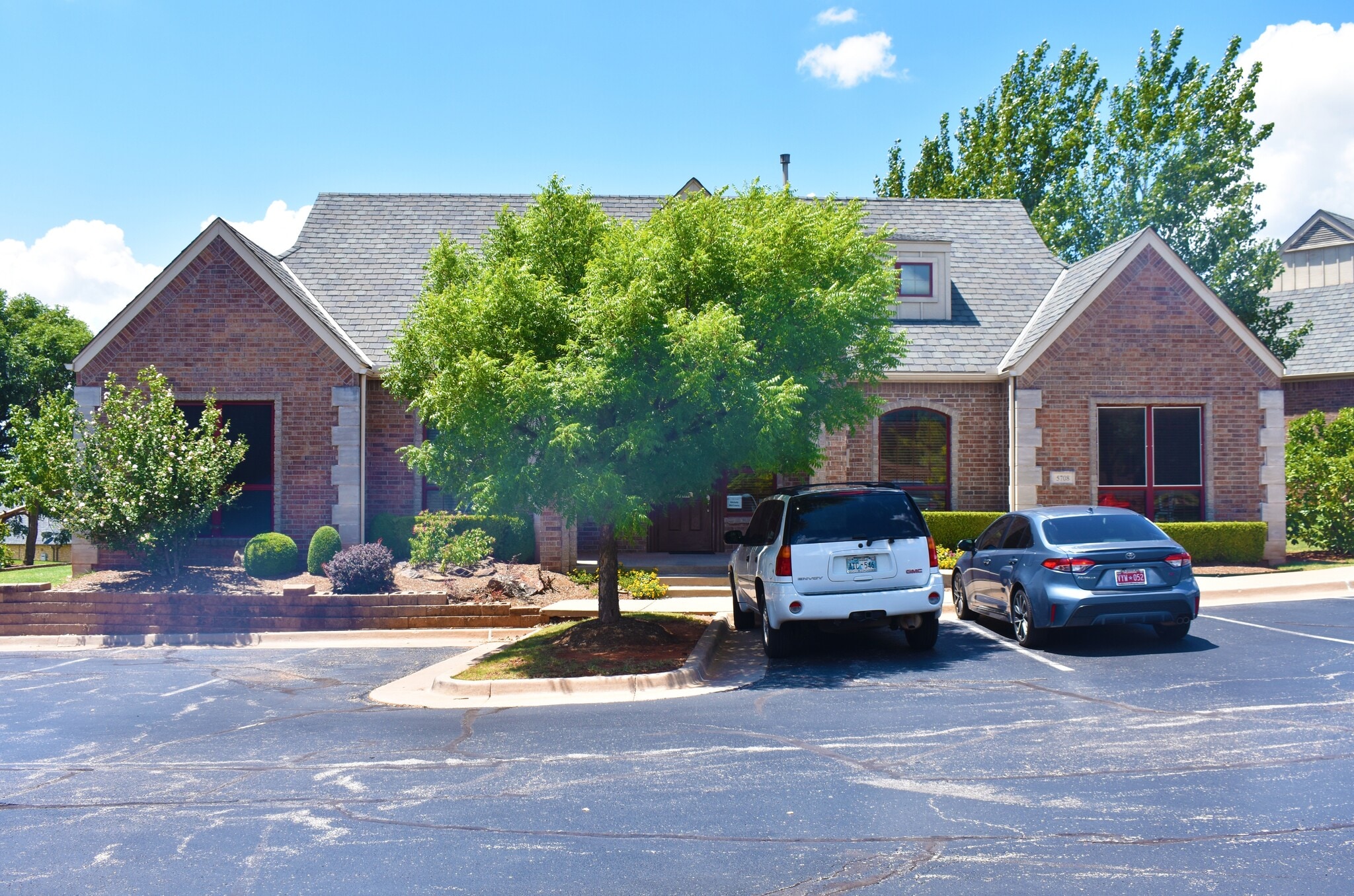 5708 NW 132nd St, Oklahoma City, OK for lease Building Photo- Image 1 of 8