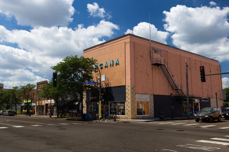 2430 Central Ave, Minneapolis, MN for lease - Building Photo - Image 2 of 8