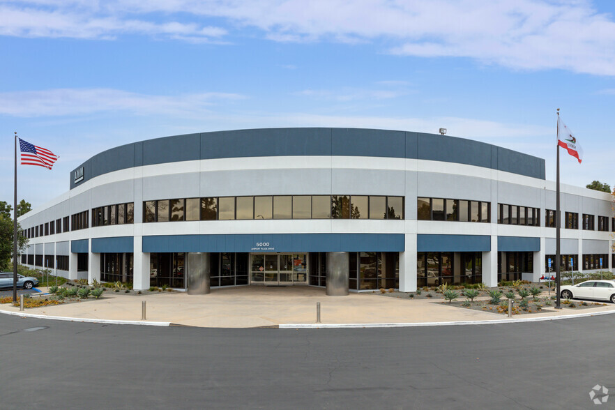 5000 Airport Plaza Dr, Long Beach, CA for sale - Primary Photo - Image 1 of 1