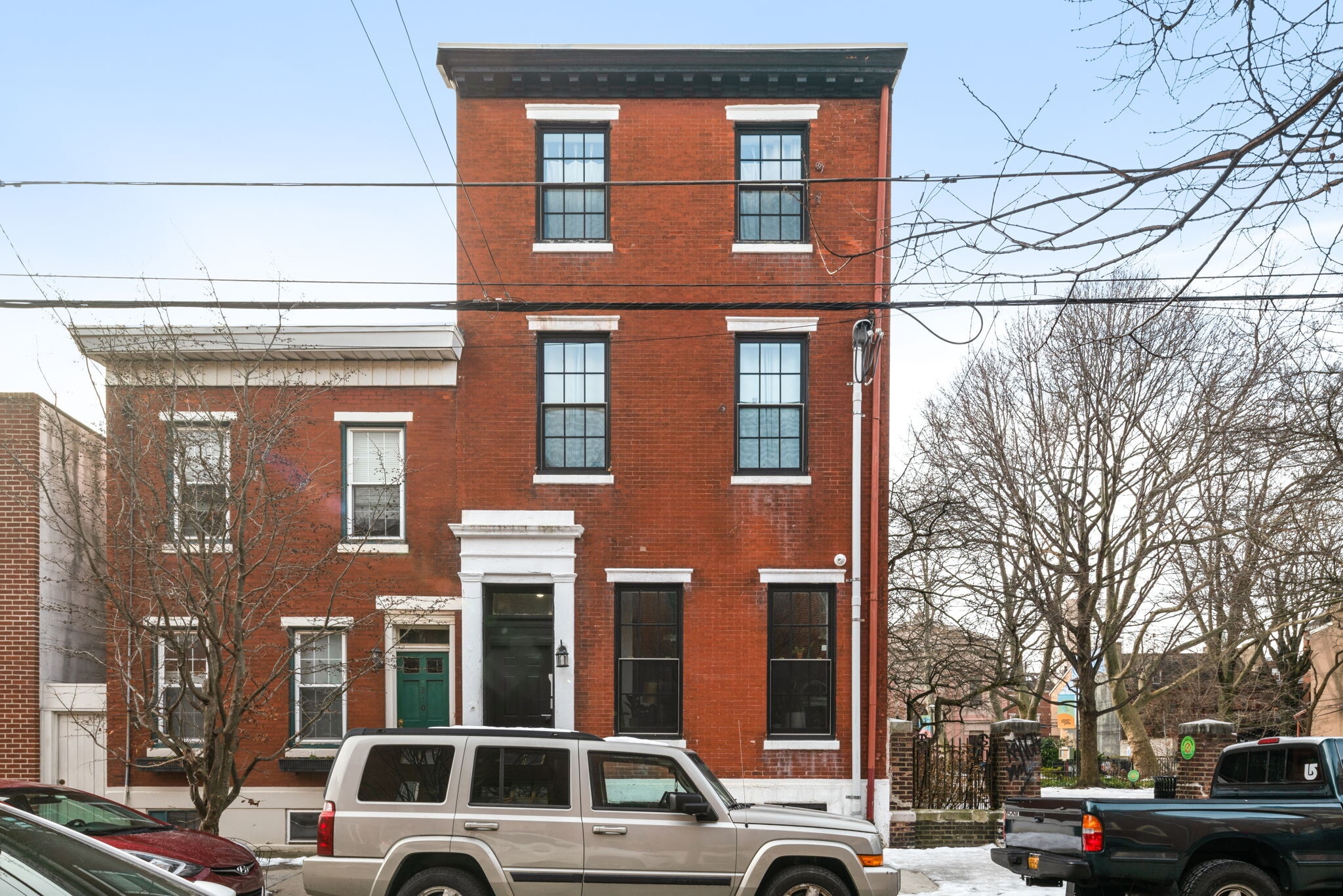 212 Catharine St, Philadelphia, PA for sale Primary Photo- Image 1 of 4