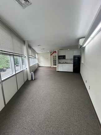 More details for 11 Talcott Notch Rd, Farmington, CT - Office for Lease