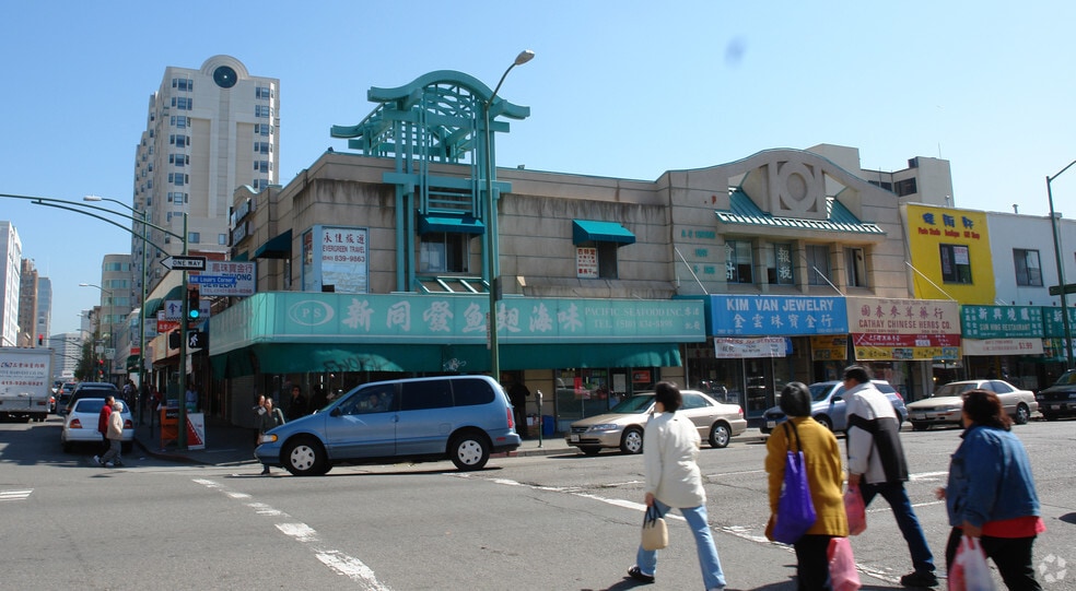 800-808 Franklin St, Oakland, CA for lease - Building Photo - Image 2 of 11