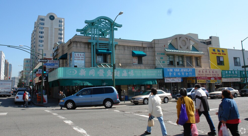 800-808 Franklin St, Oakland, CA à louer - Photo du bâtiment - Image 2 de 11