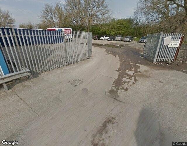 Grappenhall Ln, Warrington à louer - Photo du bâtiment - Image 2 de 2