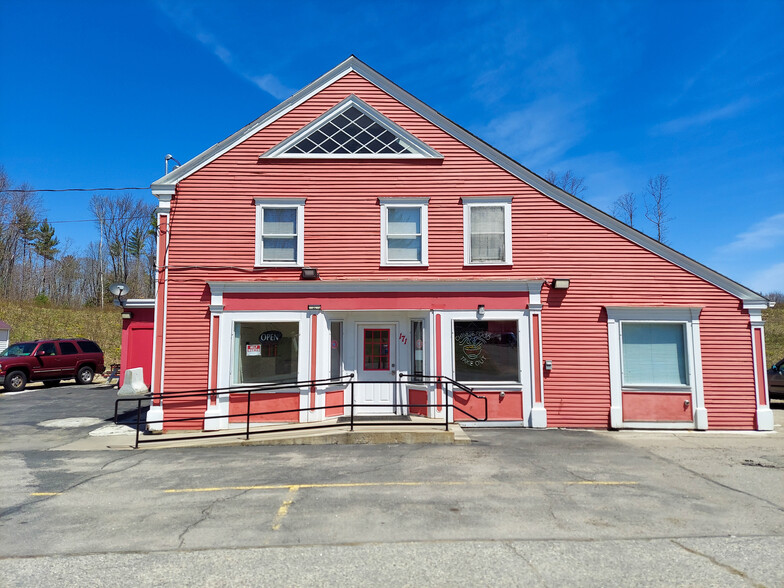 171 Main St, East Waterboro, ME à vendre - Photo du bâtiment - Image 1 de 1